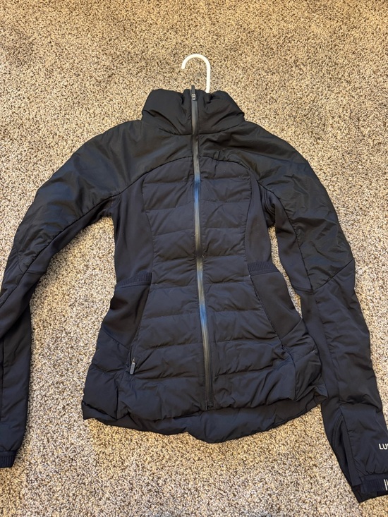 lululemon athletica Jackets & Blazers - lululemon athletica Black Quilted Insulated Puffer Jacket
